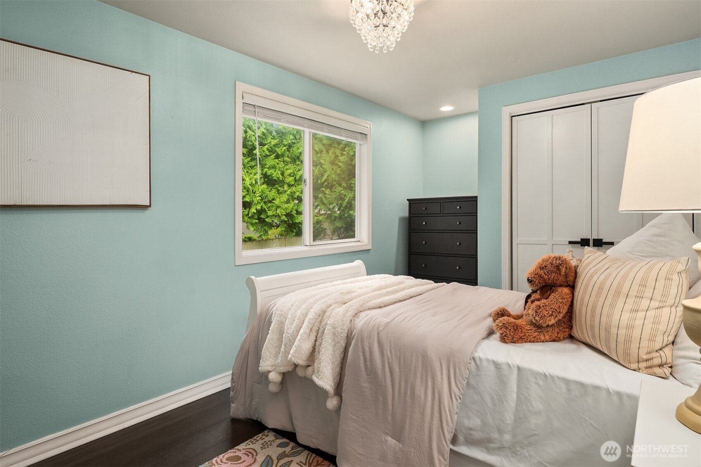 16430 133rd Court NE, Redmond, WA 98052