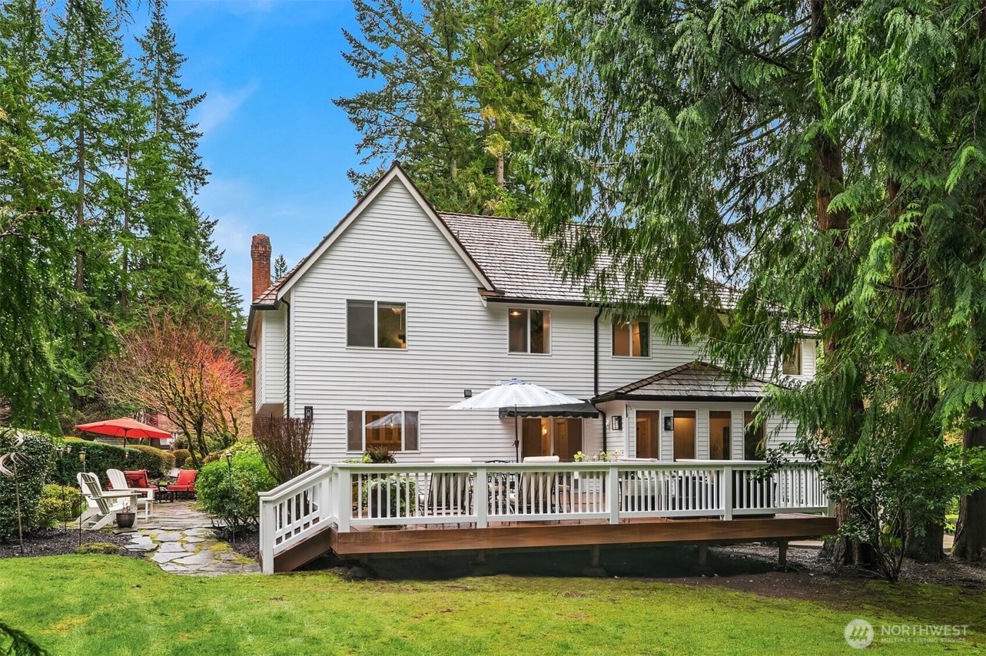 16430 133rd Court NE, Redmond, WA 98052