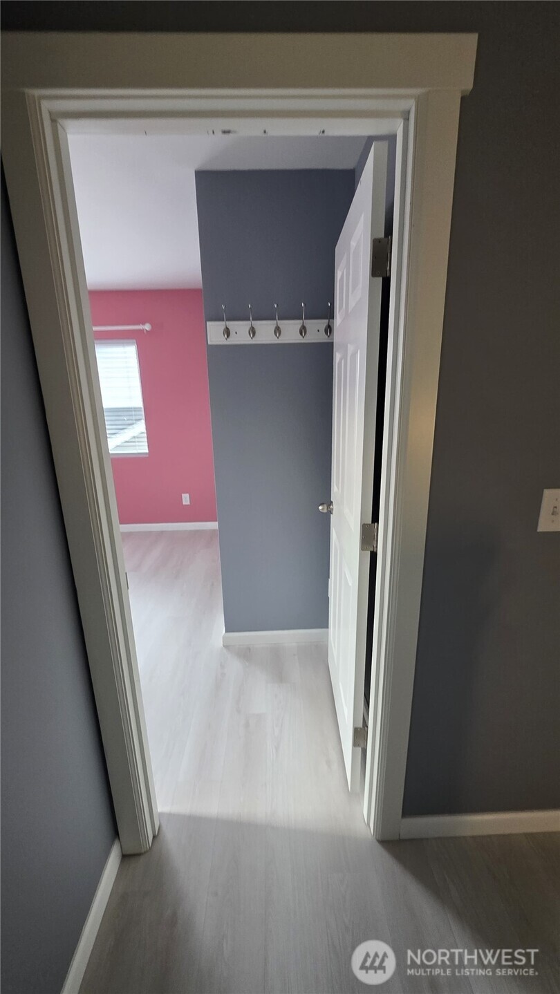 5354 50th Loop SE, Lacey, WA 98503