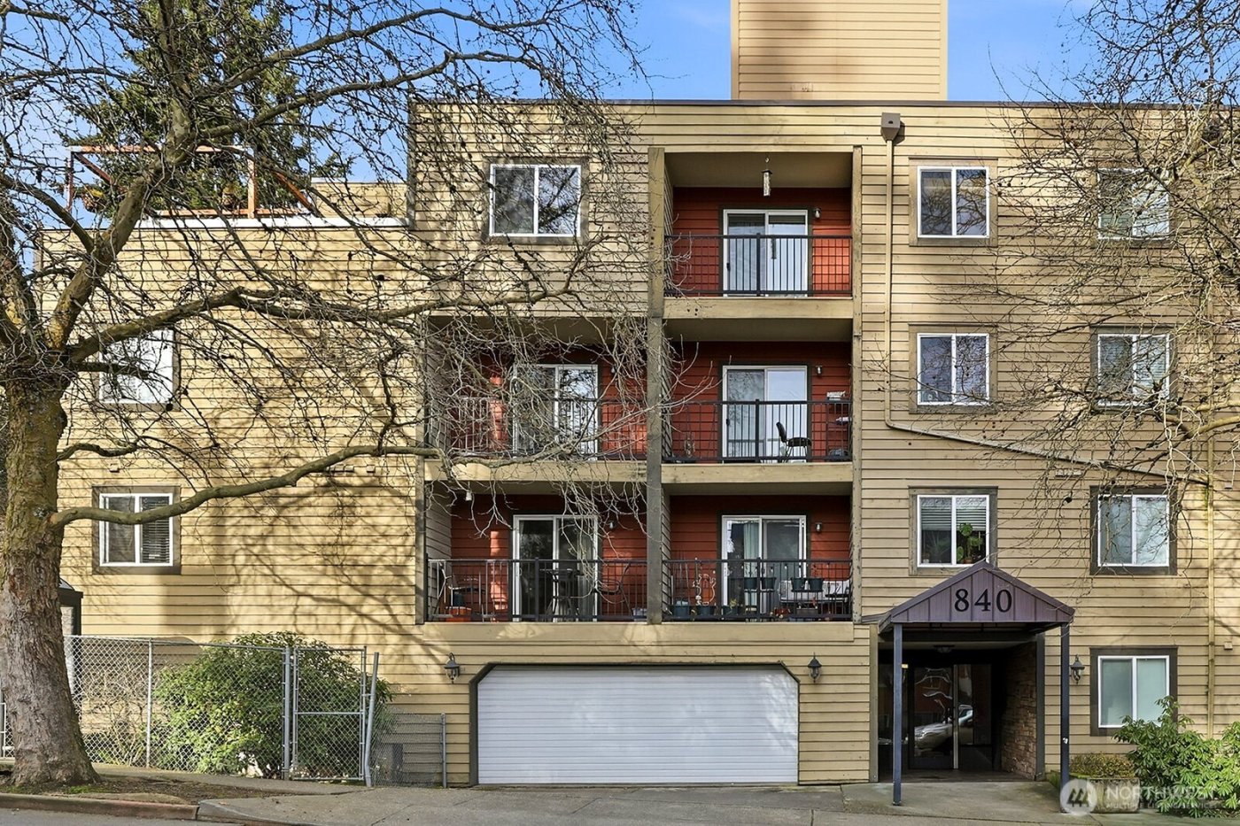 840 NE 125th Street NE #304, Seattle, WA 98125-3961