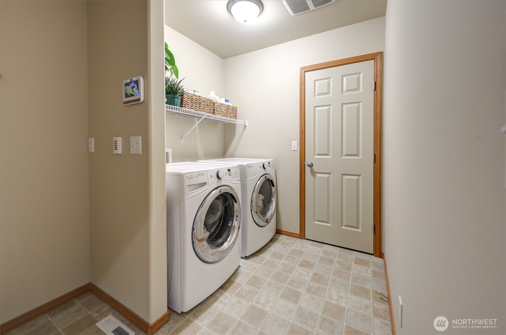 252 Quincy Avenue NE, Renton, WA 98059