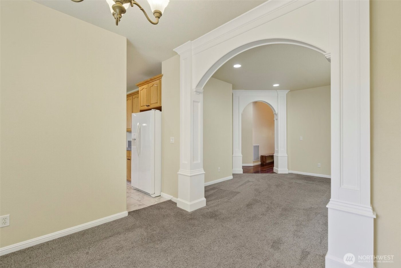 16715 NE 5th Street , Vancouver, WA 98684