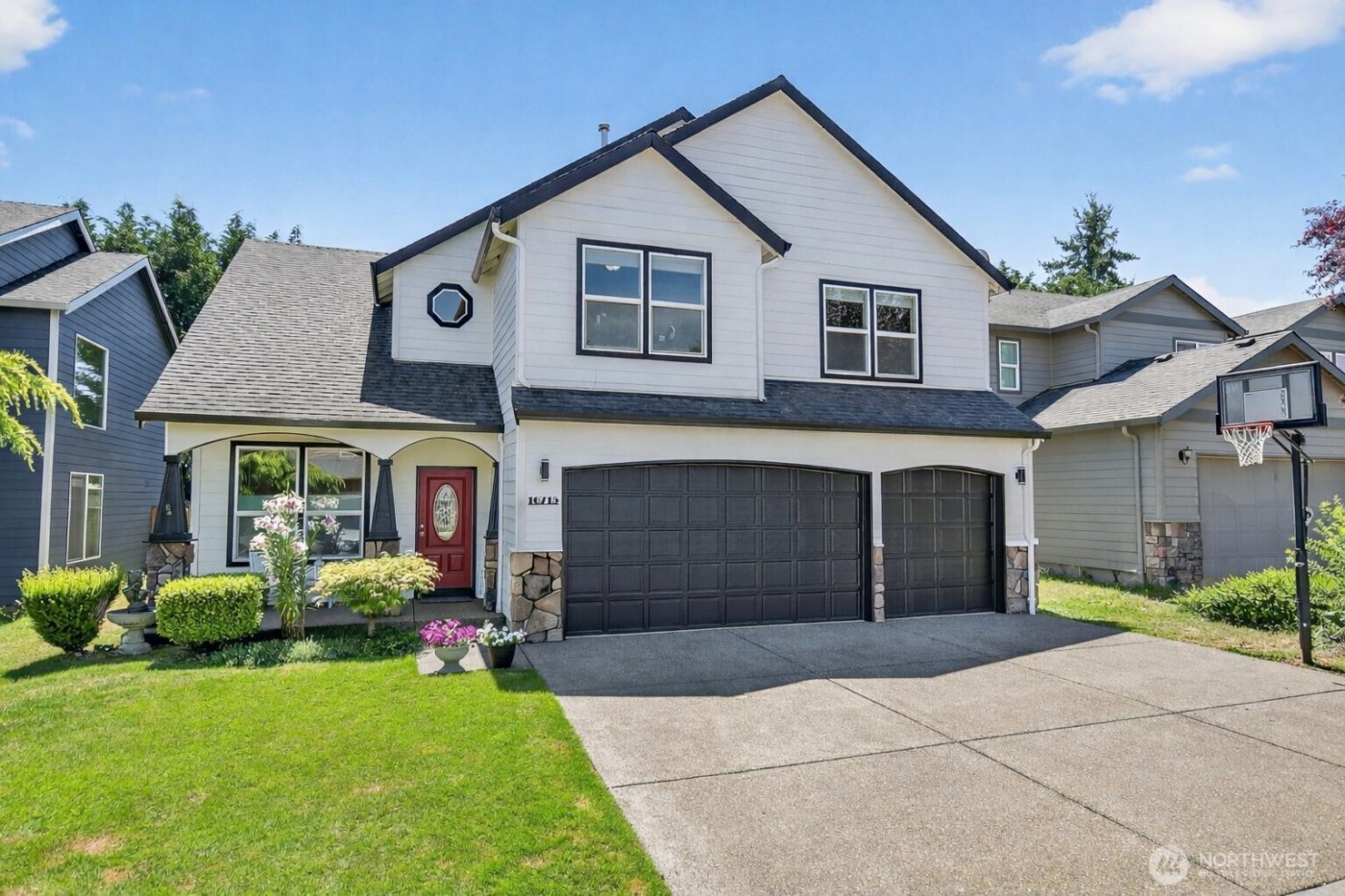 16715 NE 5th Street , Vancouver, WA 98684