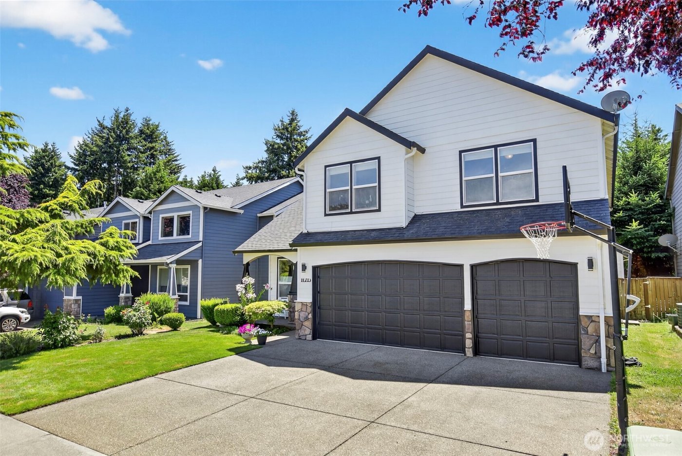 16715 NE 5th Street , Vancouver, WA 98684