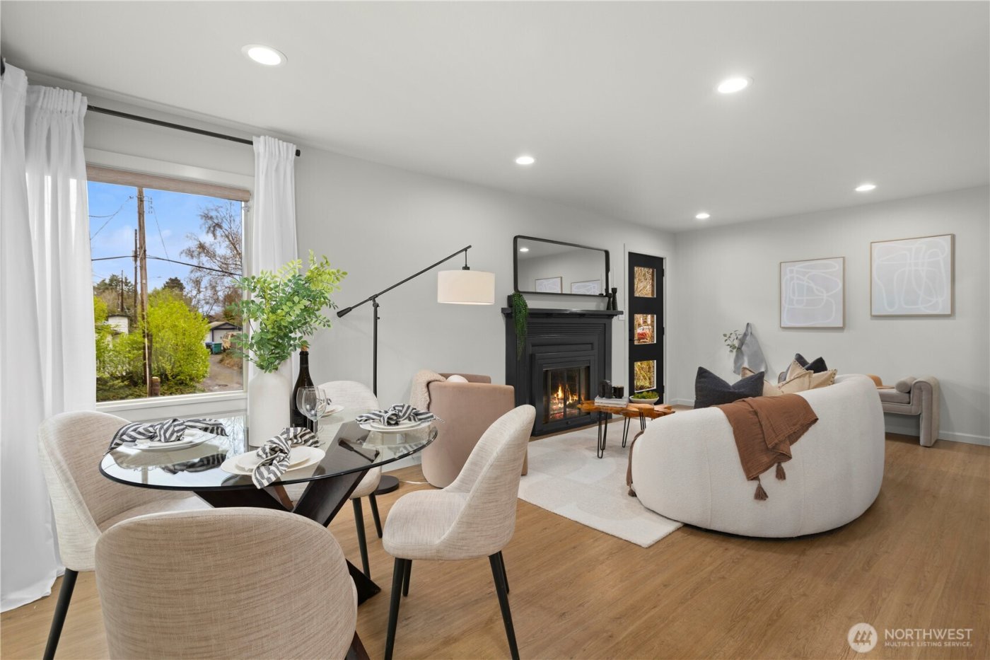 3911 SW Forest Street , Seattle, WA 98116