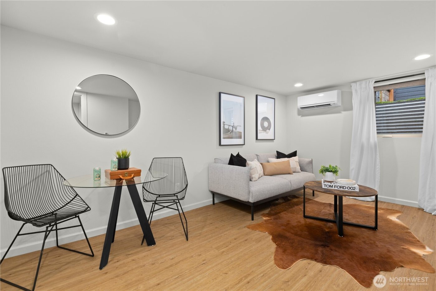 3911 SW Forest Street , Seattle, WA 98116