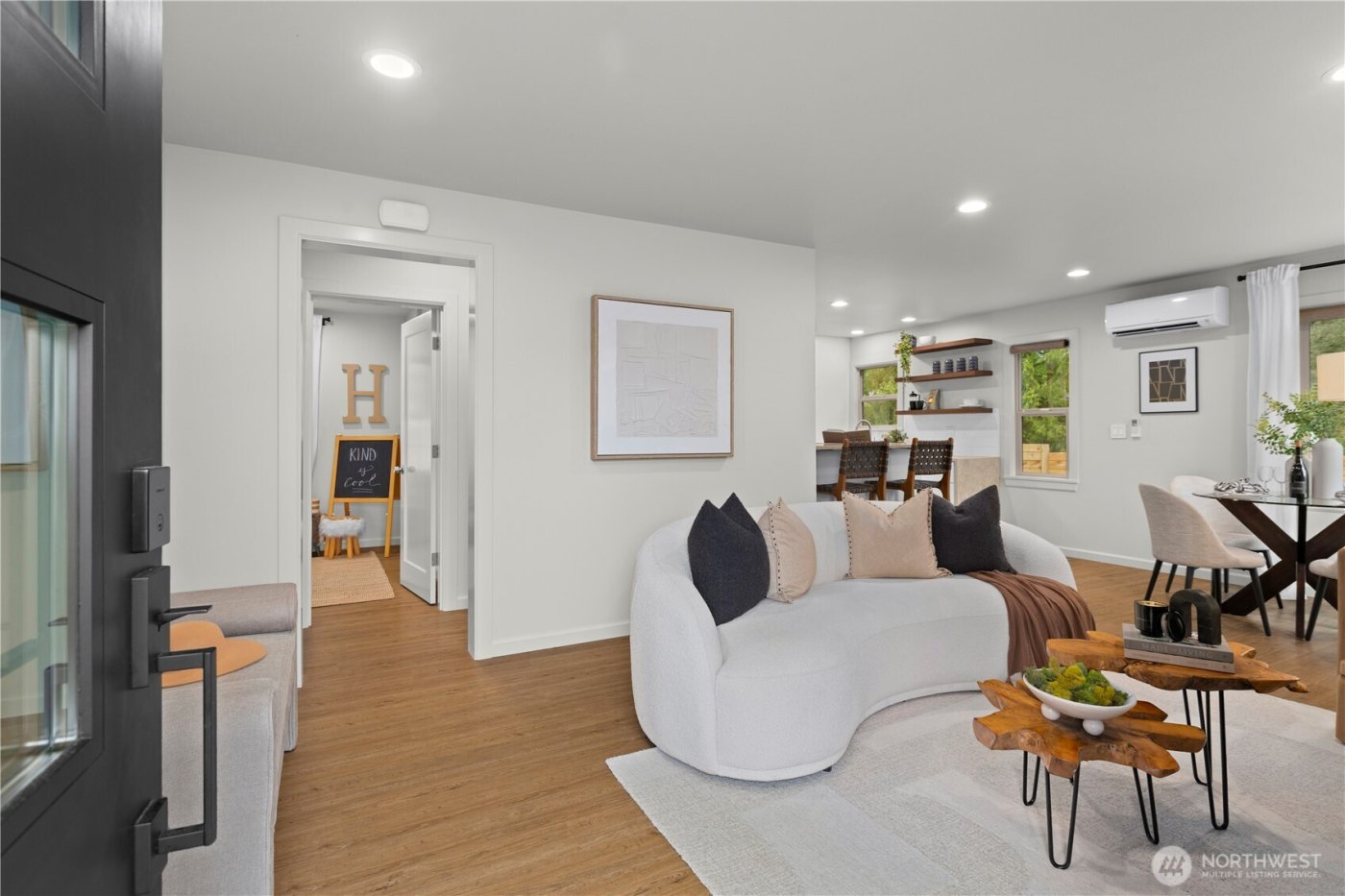 3911 SW Forest Street , Seattle, WA 98116