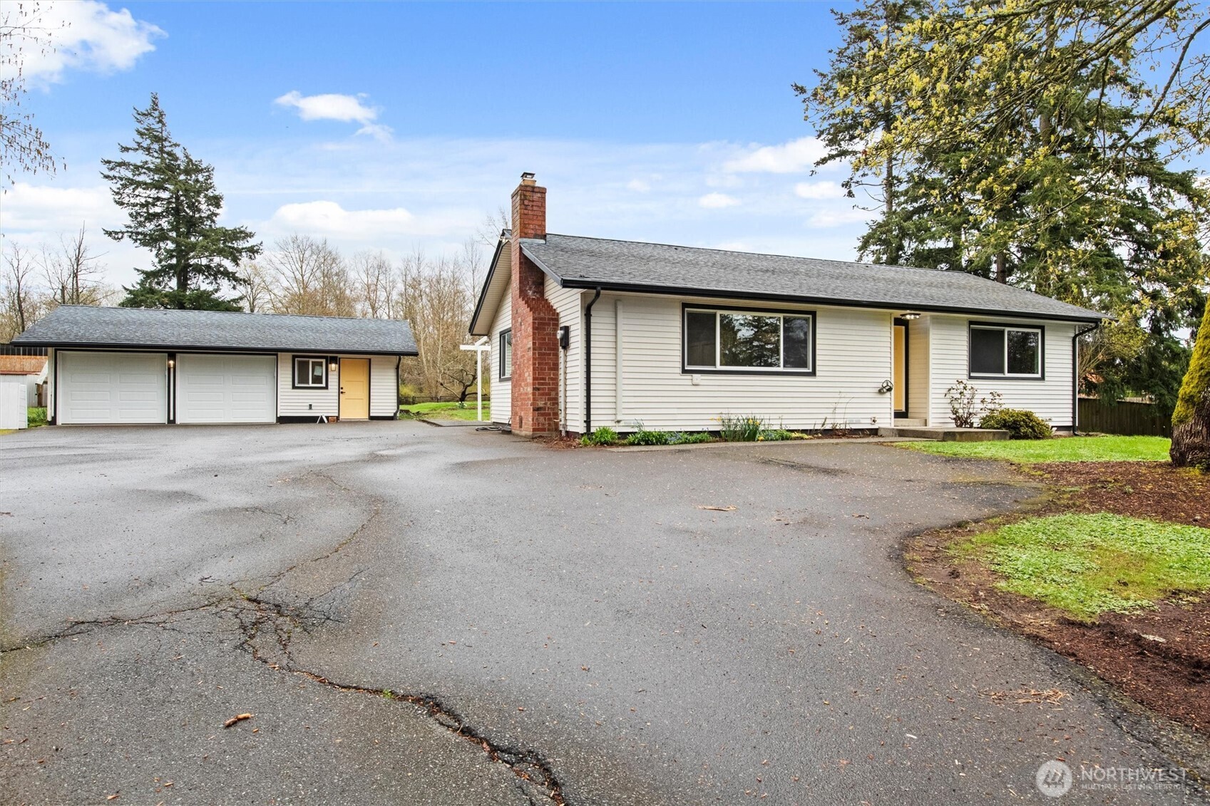 3984 Bancroft Road , Bellingham, WA 98225