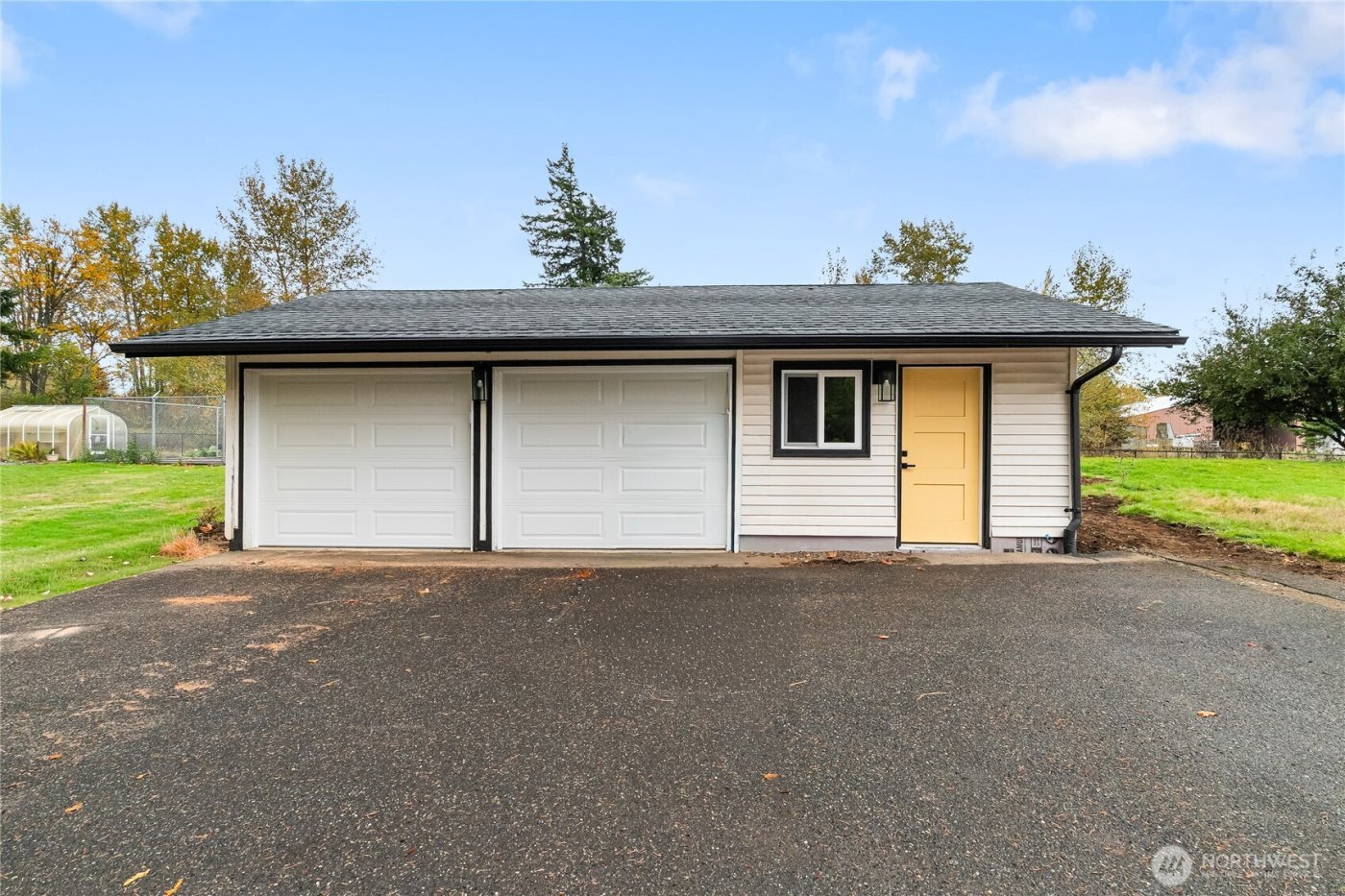 3984 Bancroft Road , Bellingham, WA 98225