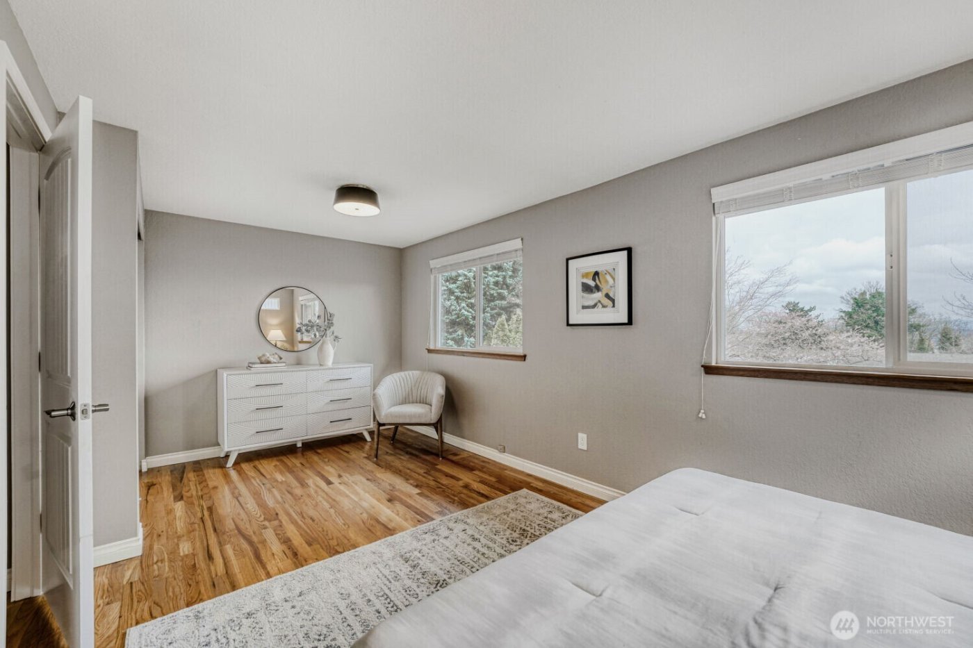 7927 5th Avenue SW, Seattle, WA 98106