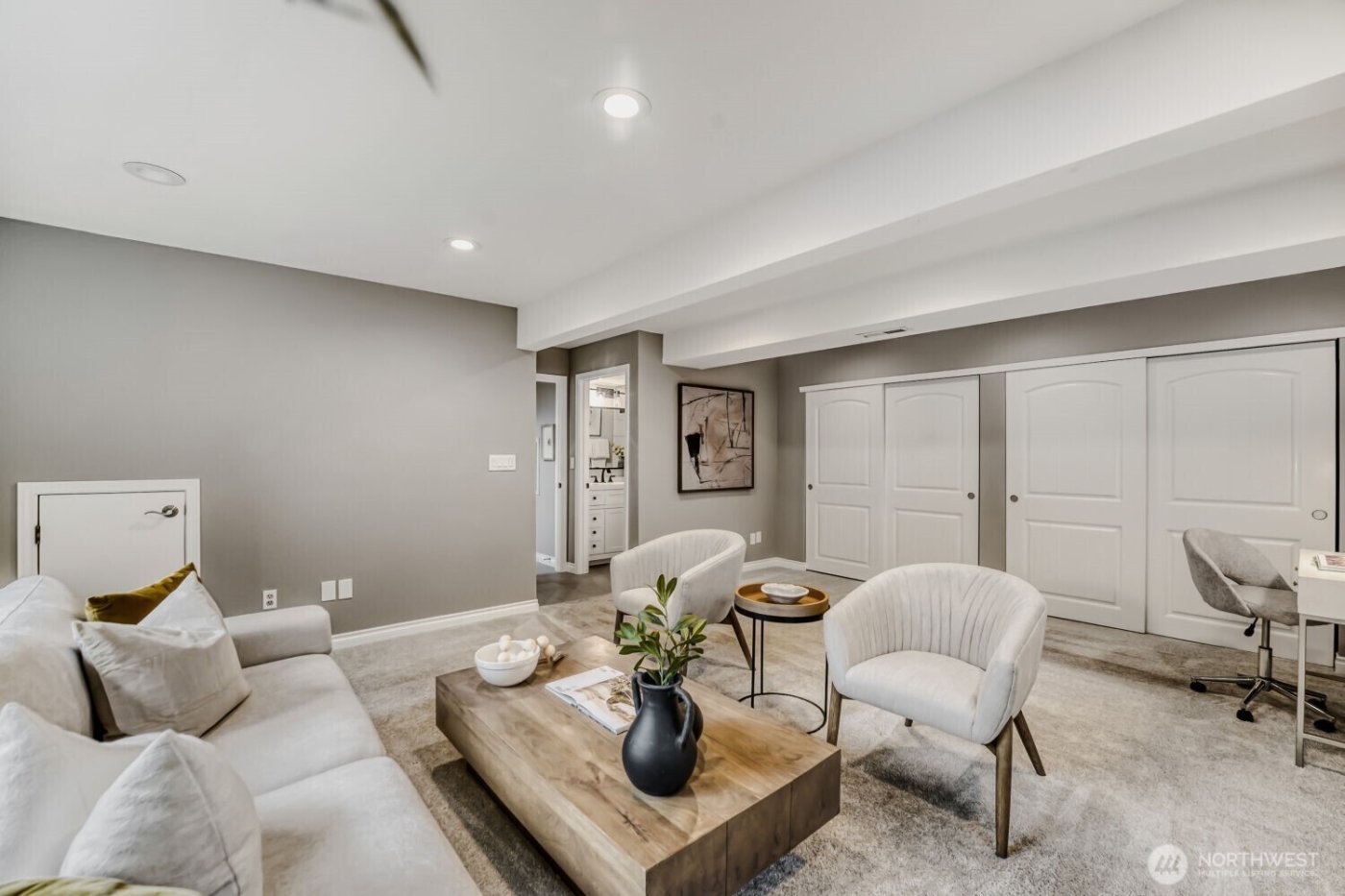 7927 5th Avenue SW, Seattle, WA 98106