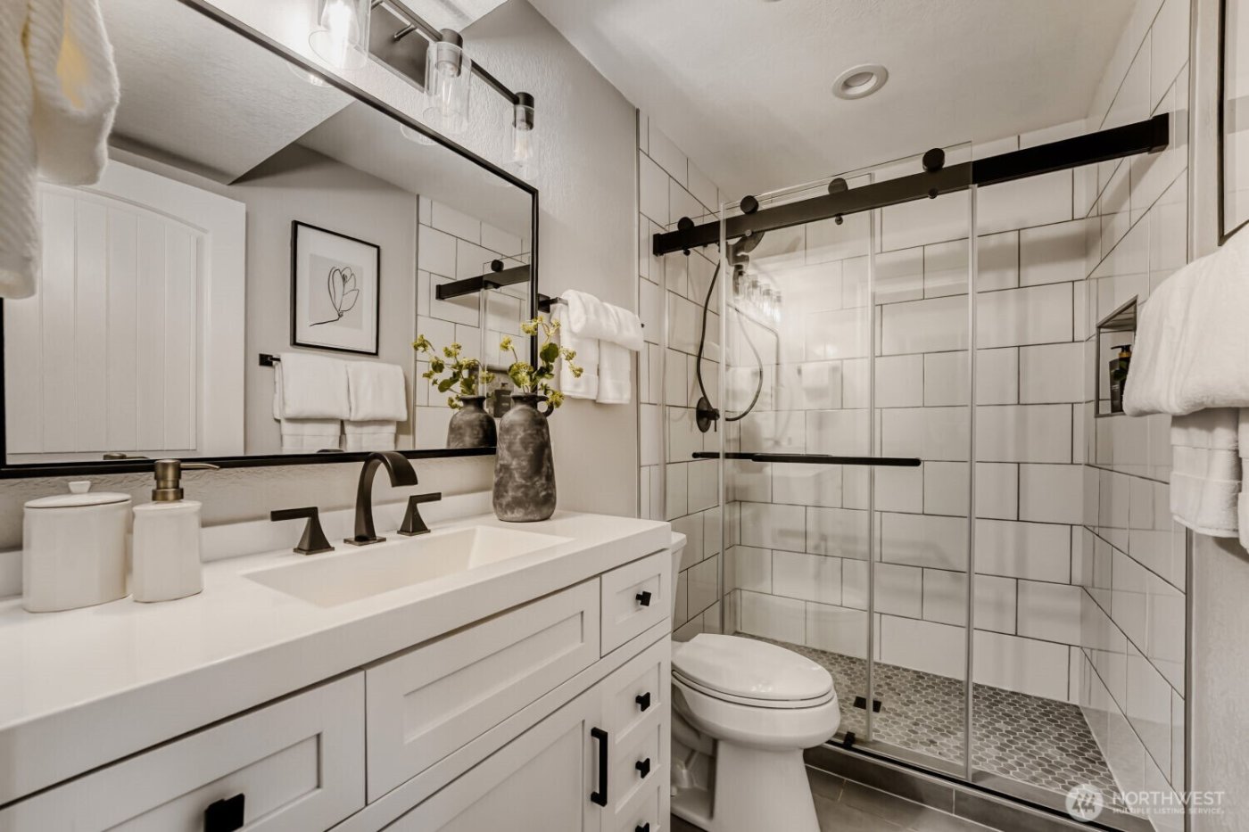 7927 5th Avenue SW, Seattle, WA 98106