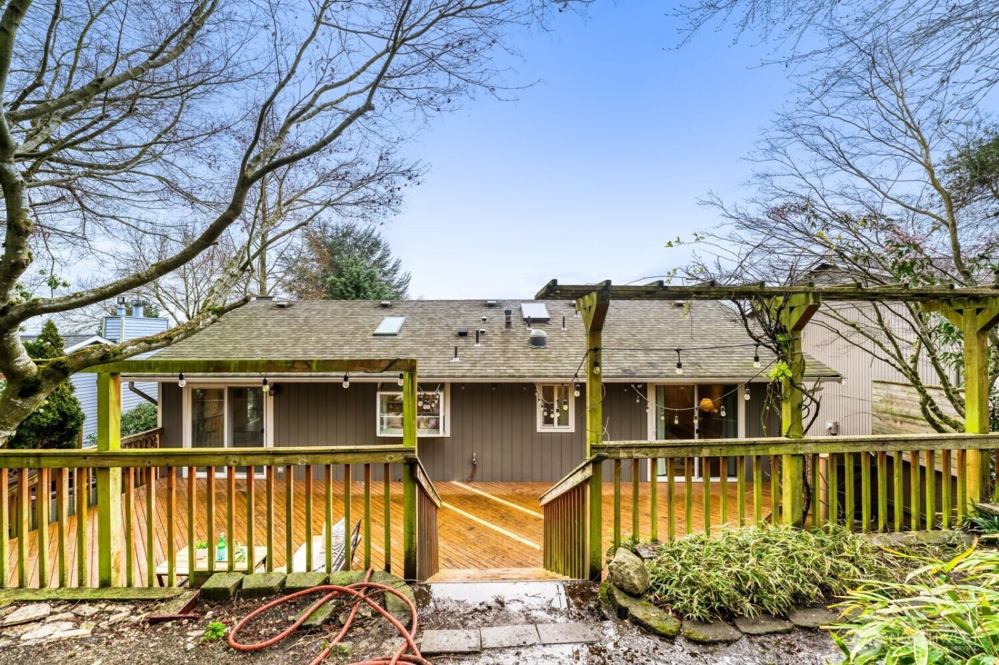 7927 5th Avenue SW, Seattle, WA 98106