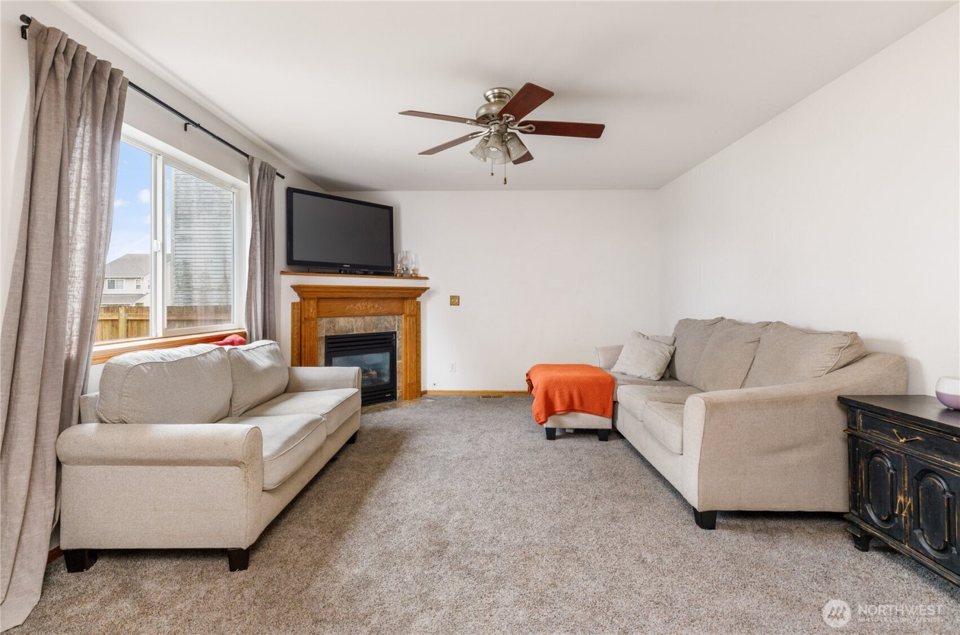 64 SW Festival Court , Oak Harbor, WA 98277