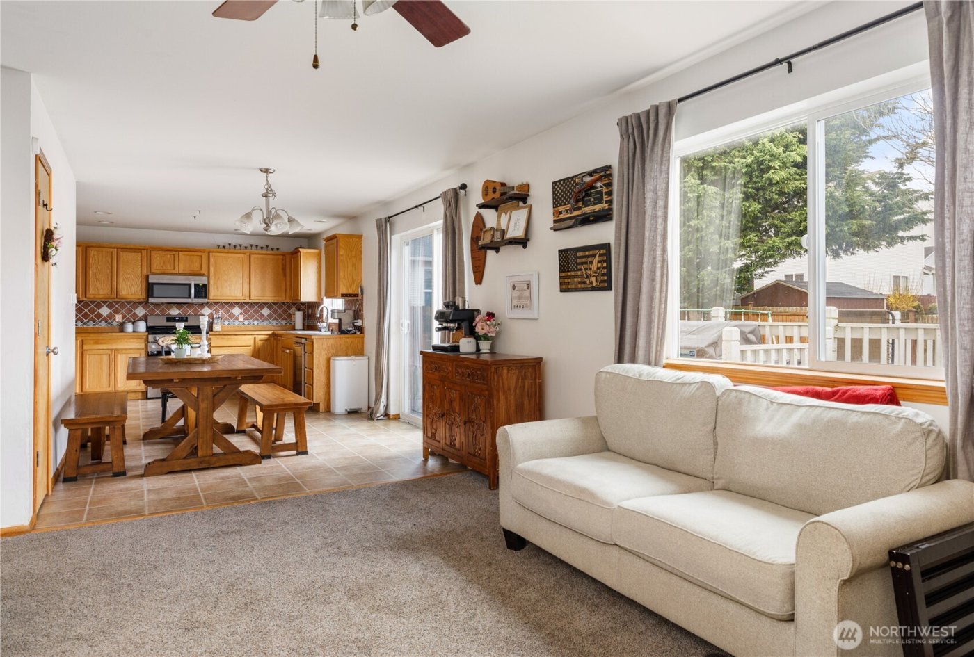 64 SW Festival Court , Oak Harbor, WA 98277