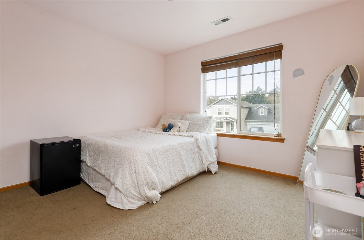 64 SW Festival Court , Oak Harbor, WA 98277