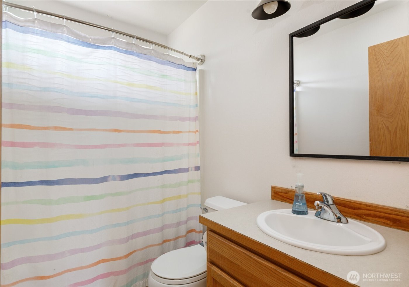 64 SW Festival Court , Oak Harbor, WA 98277