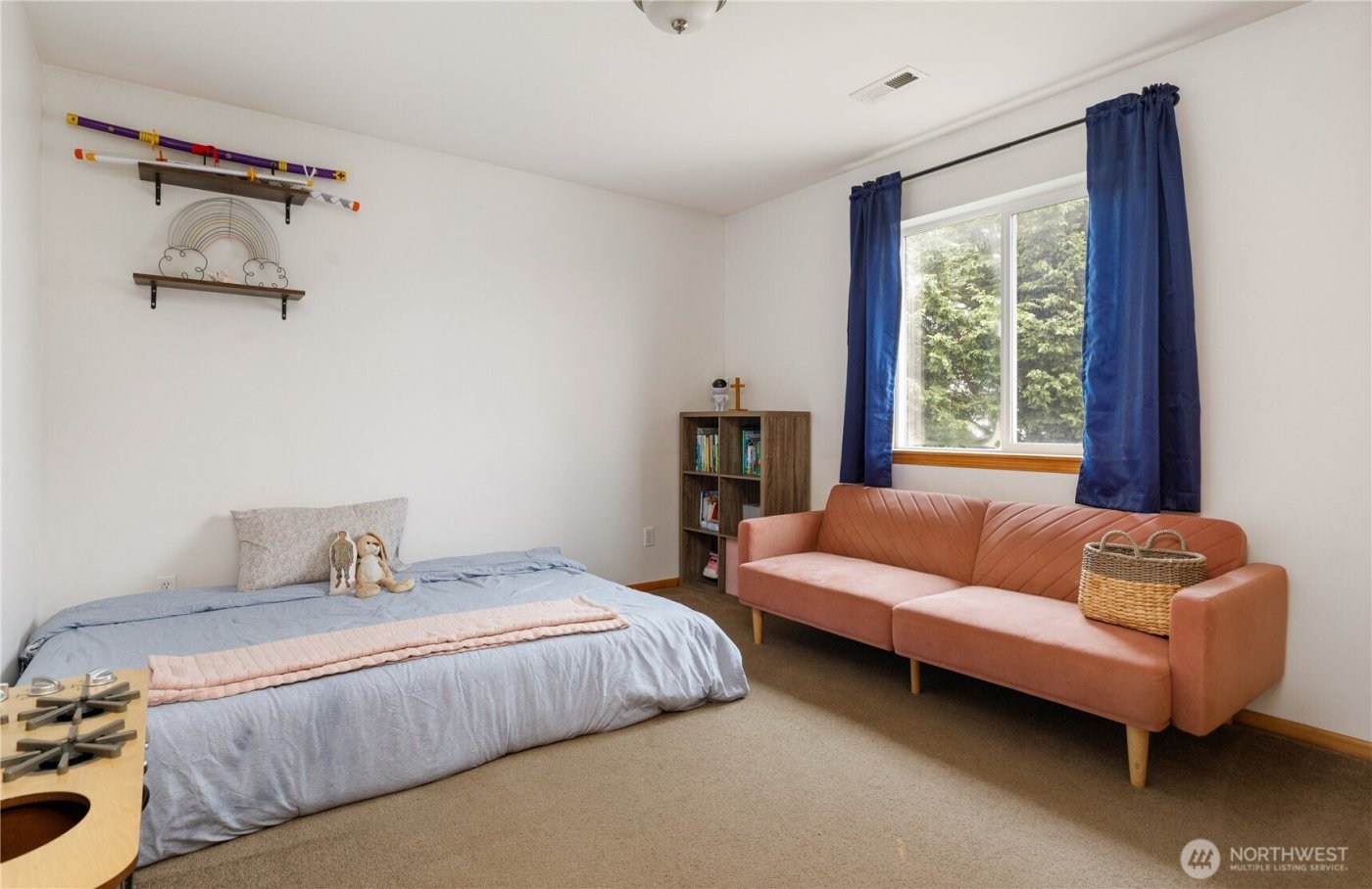 64 SW Festival Court , Oak Harbor, WA 98277