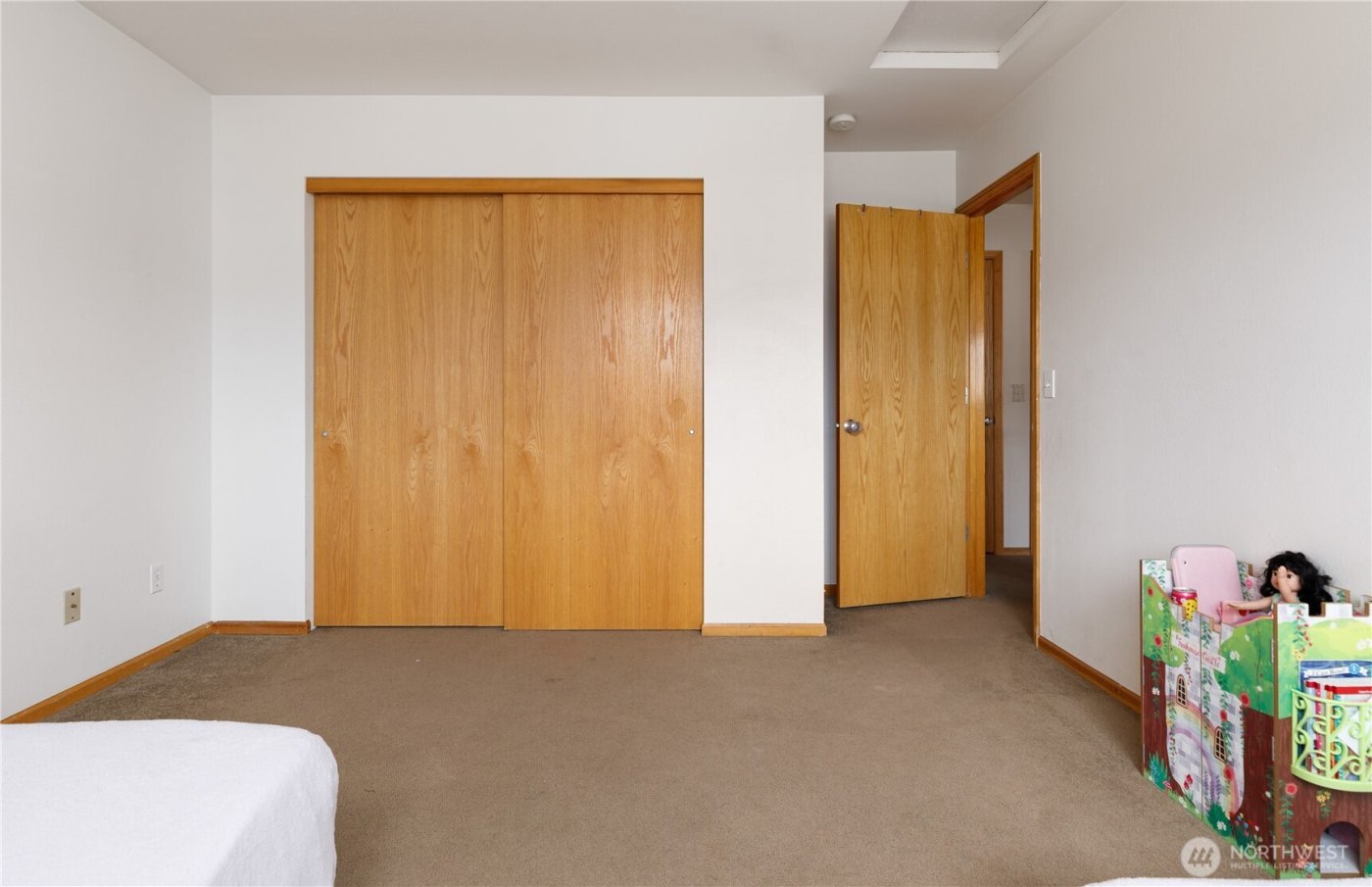 64 SW Festival Court , Oak Harbor, WA 98277