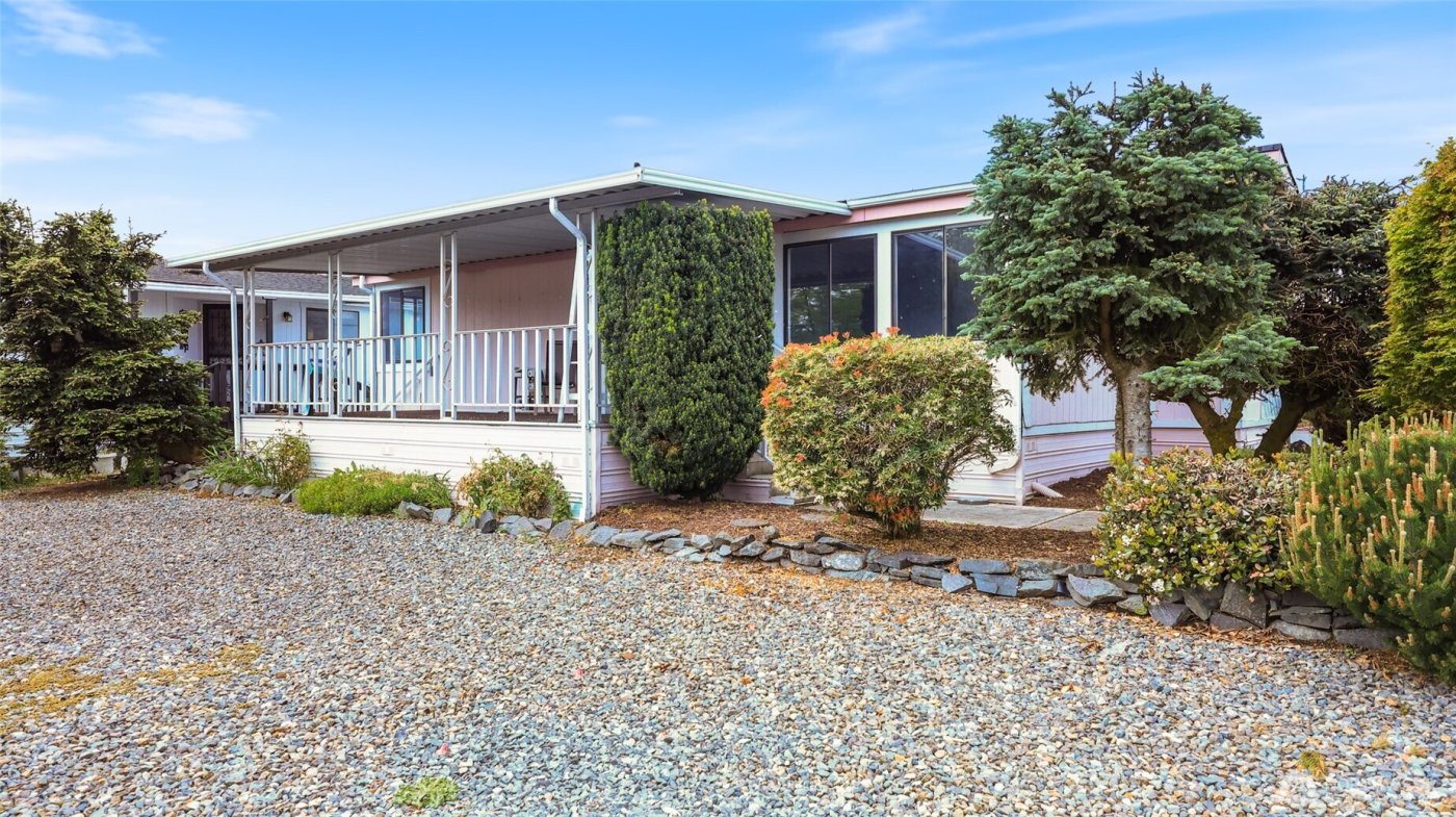 1706 73rd Street E #15, Tacoma, WA 98404