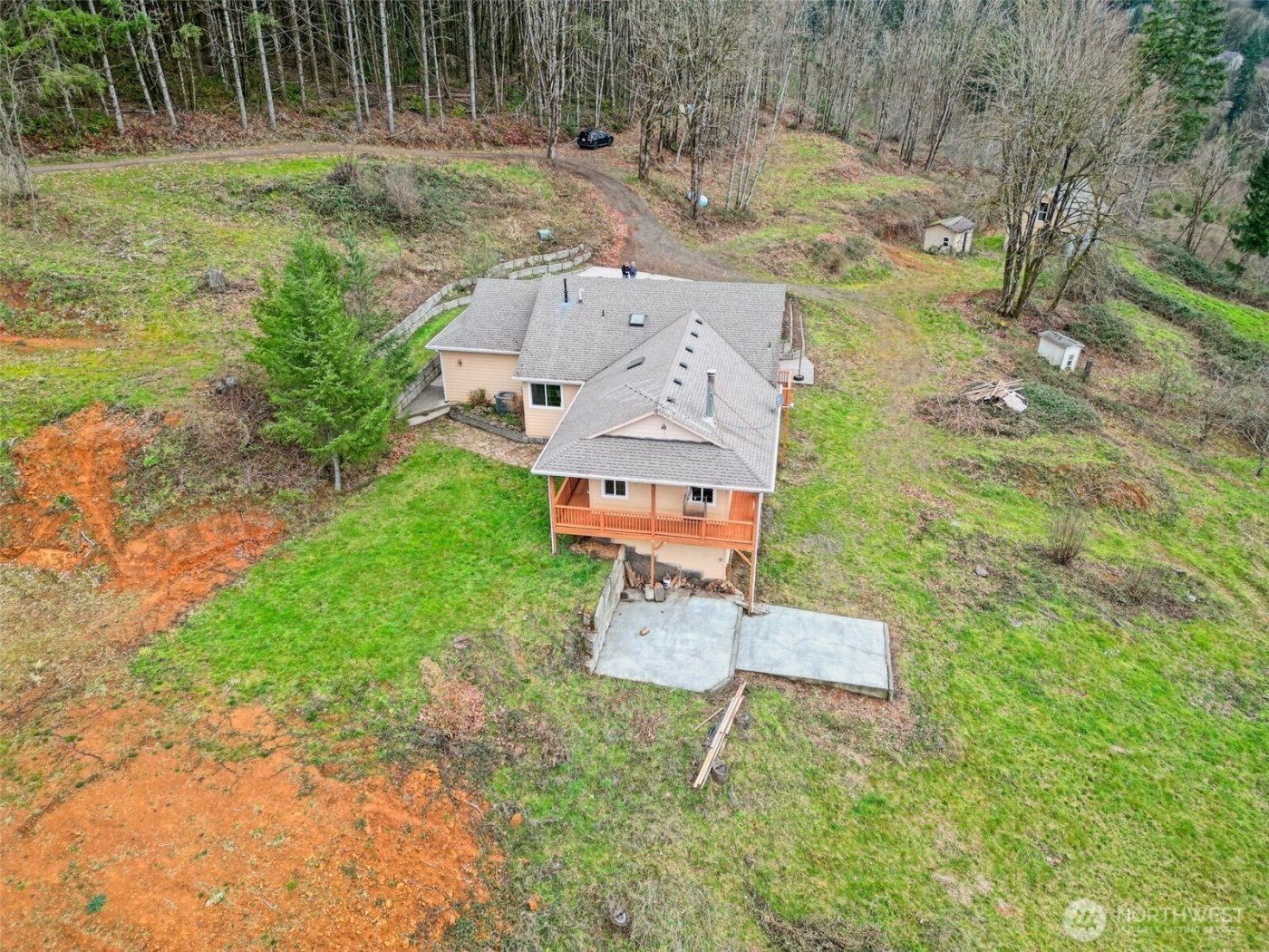 498 Bryant Hill Road , Woodland, WA 98674
