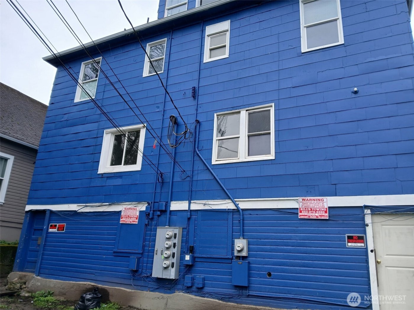 611 613 S Ainsworth Ave #A/B, Tacoma, WA 98405-7893