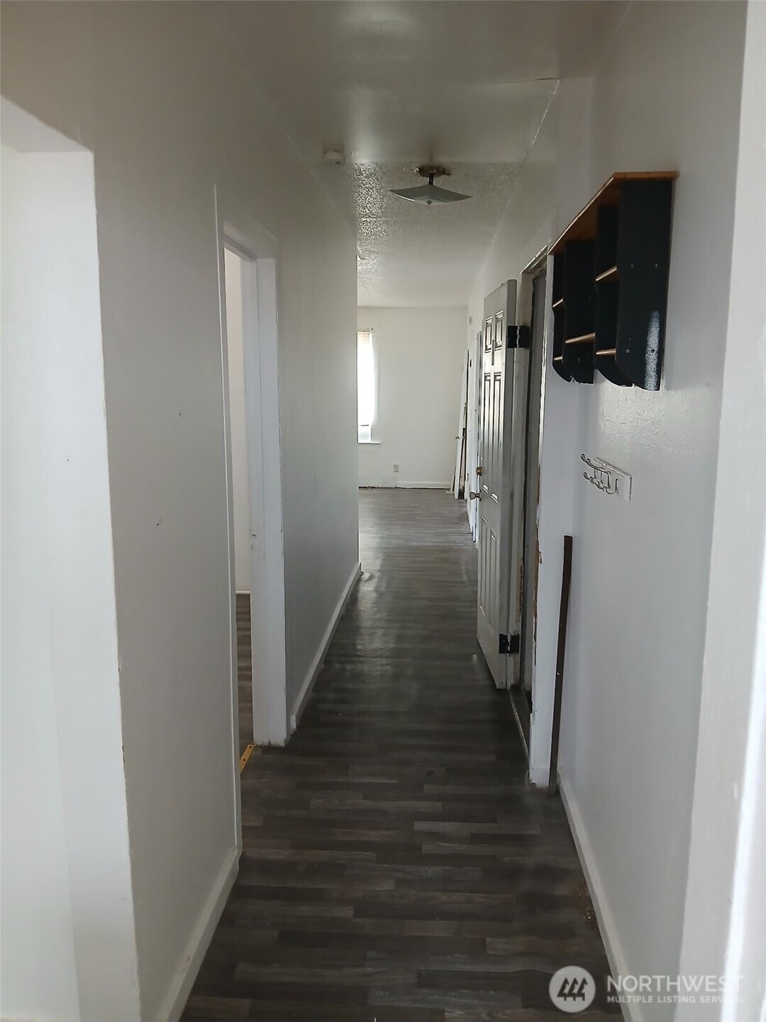 611 613 S Ainsworth Ave #A/B, Tacoma, WA 98405-7893