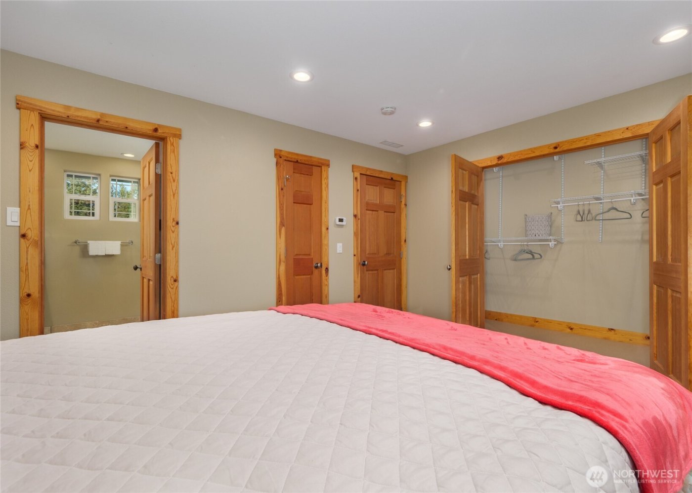 192 Sunset Place , Sequim, WA 98382