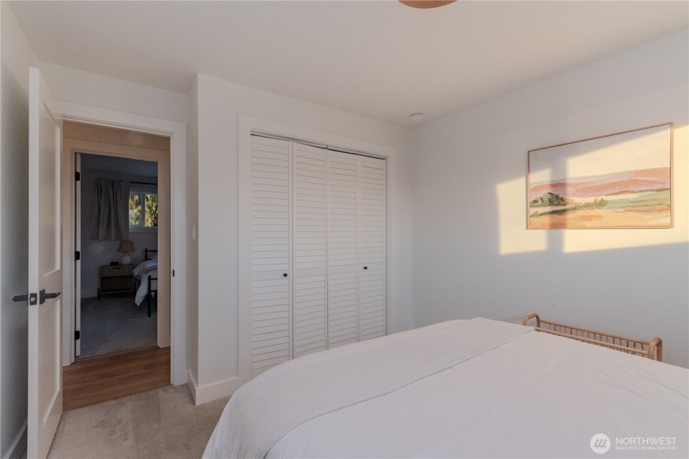 242 SW 186th Street , Normandy Park, WA 98166