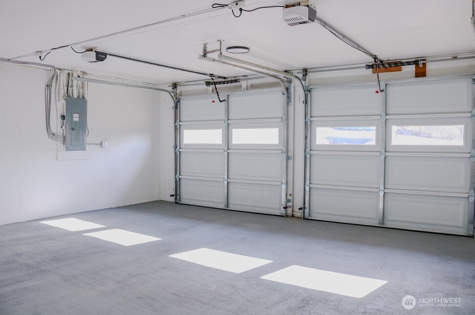 242 SW 186th Street , Normandy Park, WA 98166