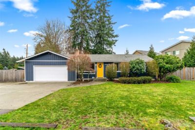 17419 Gravenstein Road , Bothell, WA 98012-9159