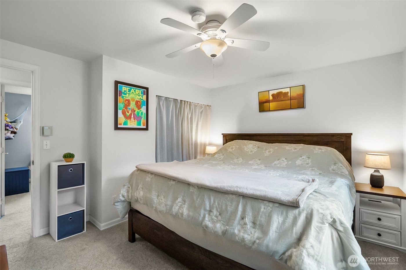 17419 Gravenstein Road , Bothell, WA 98012-9159