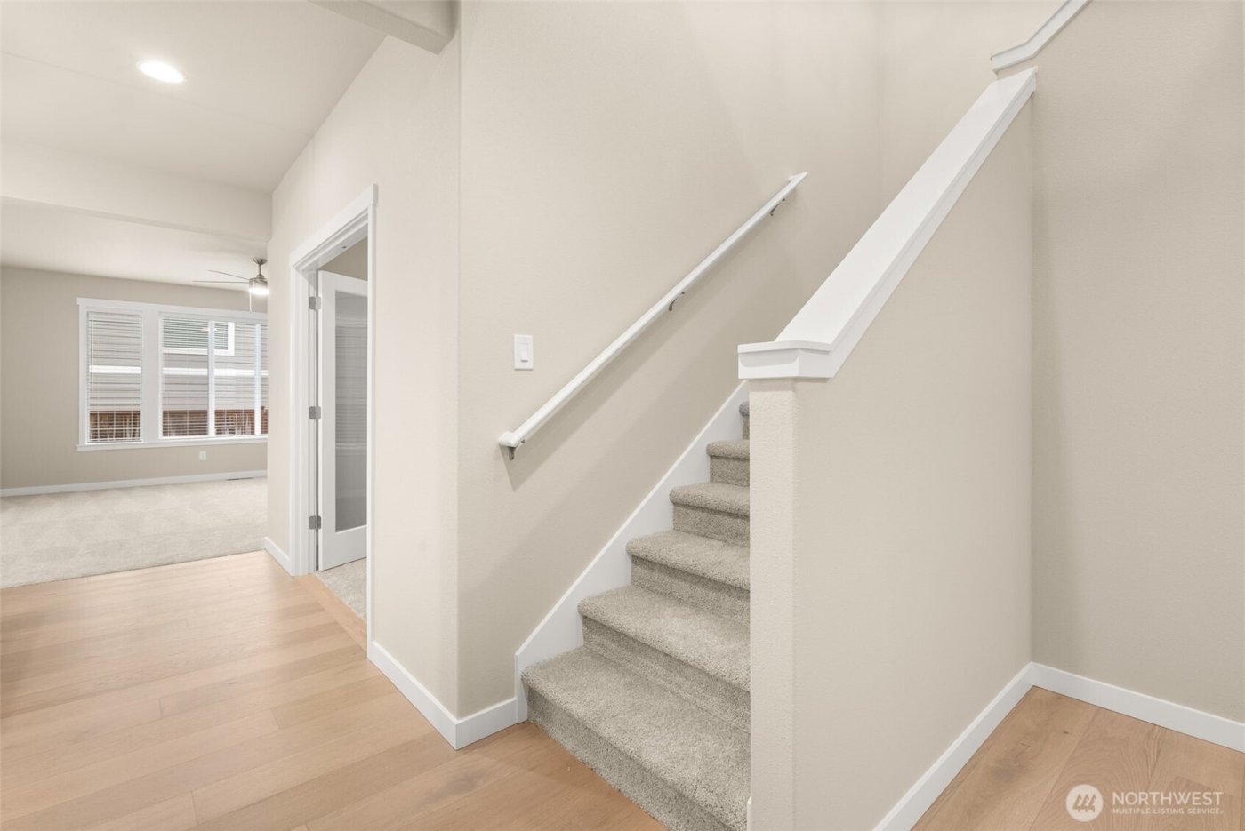 9037 Wyatt Loop SE, Tumwater, WA 98501