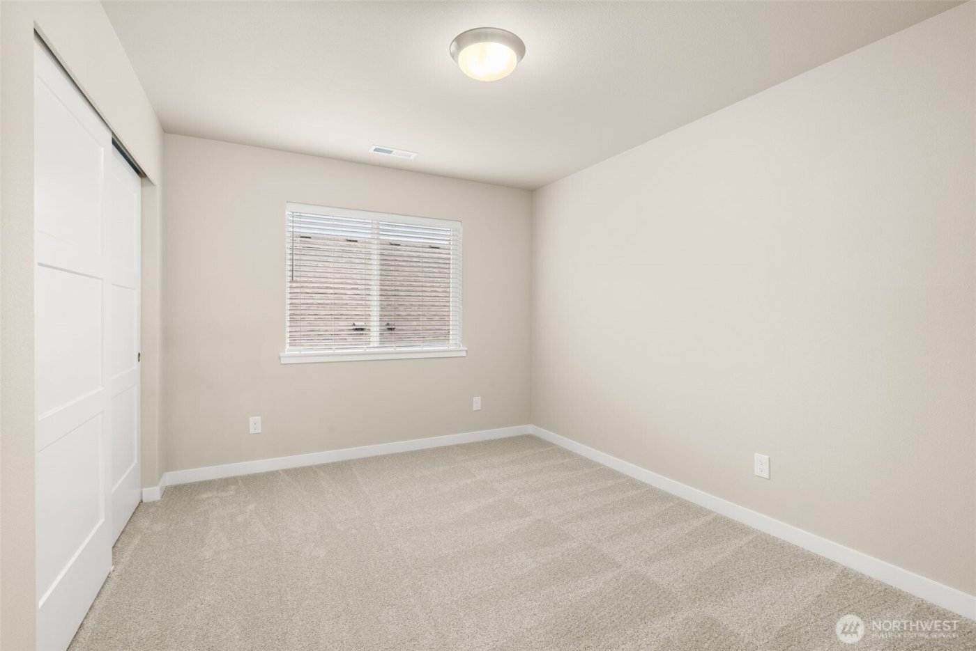 9037 Wyatt Loop SE, Tumwater, WA 98501