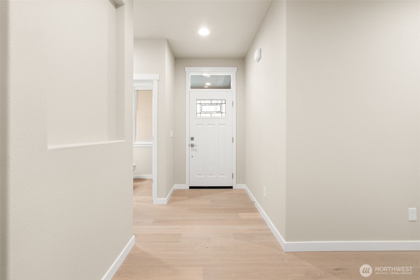 9037 Wyatt Loop SE, Tumwater, WA 98501