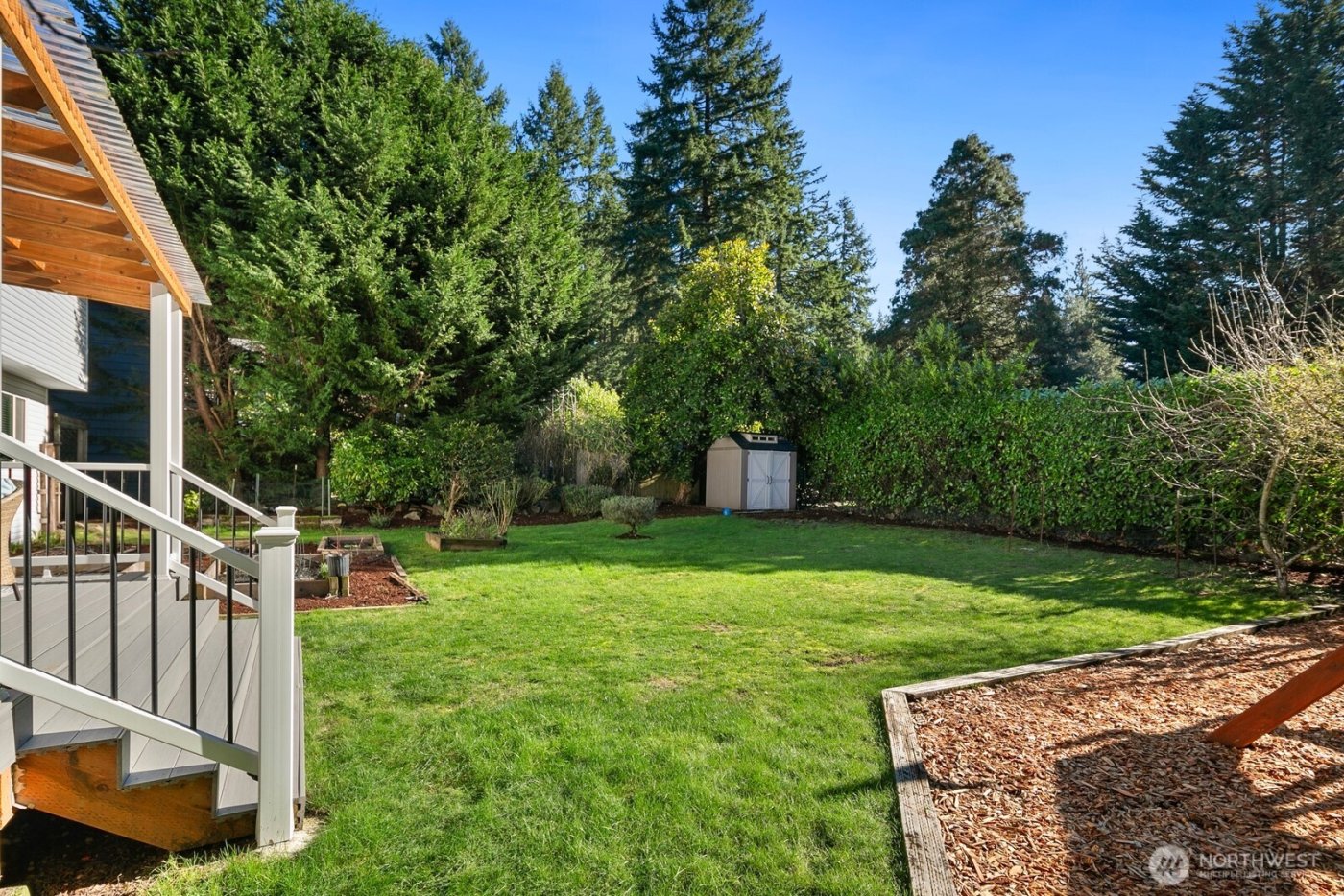 7037 NE 137th Street , Kirkland, WA 98034