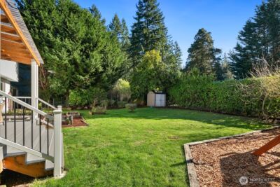 7037 NE 137th Street , Kirkland, WA 98034 - Photo 30