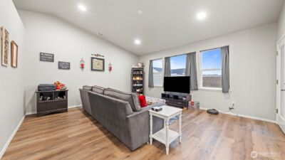 1074 Ava St , Walla Walla, WA 99362 - Photo 4