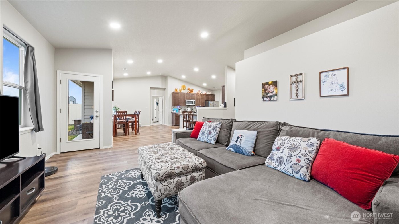 1074 Ava St , Walla Walla, WA 99362