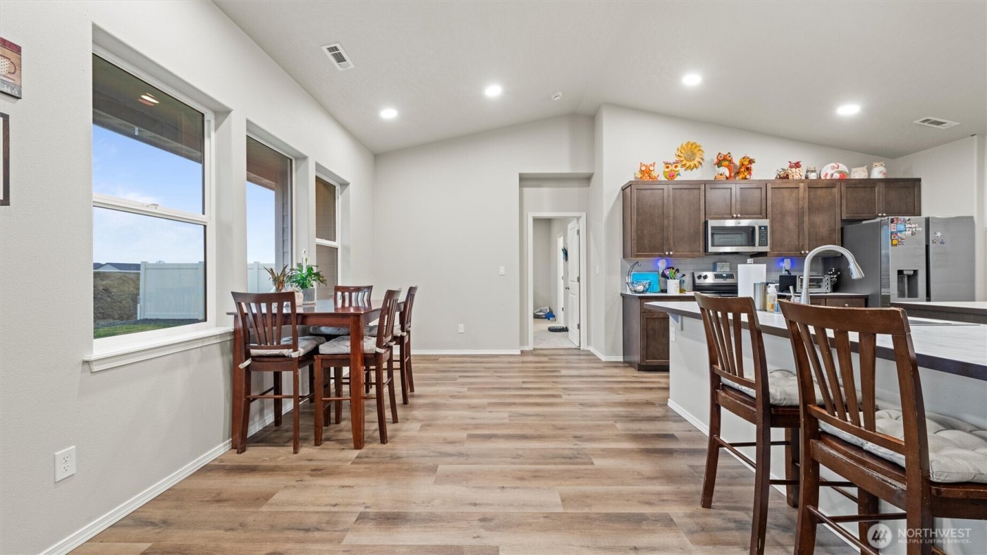 1074 Ava St , Walla Walla, WA 99362