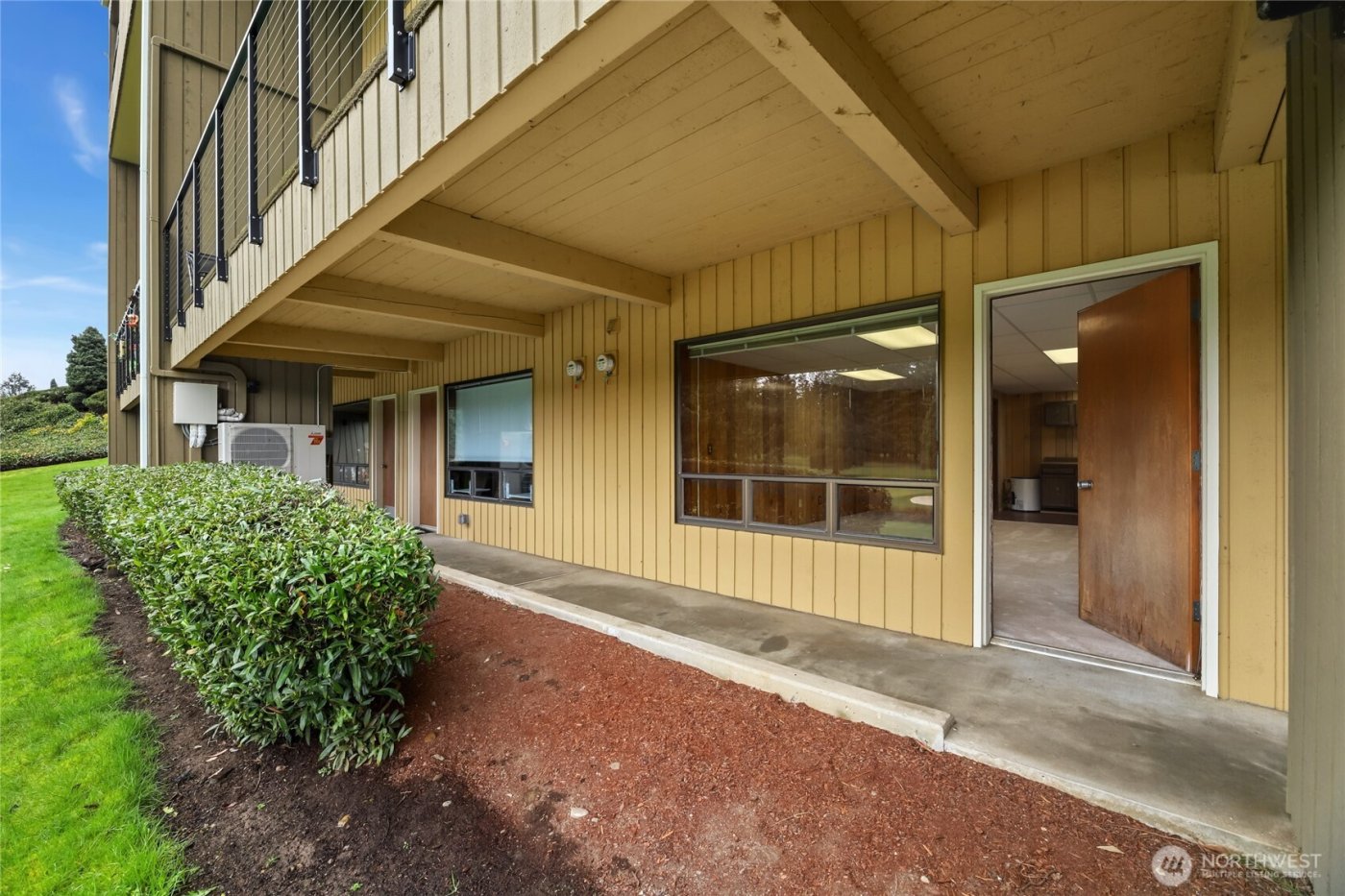 25126 B 142nd Avenue SE, Kent, WA 98042