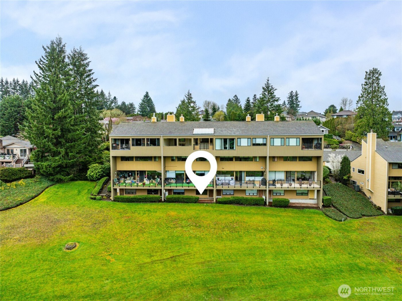 25126 B 142nd Avenue SE, Kent, WA 98042