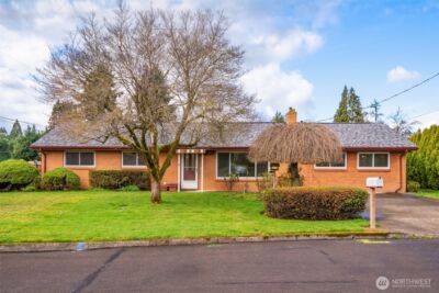 235 9th Street , Washougal, WA 98671