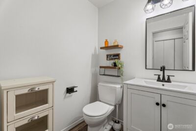 12605 225th Street E, Graham, WA 98338 - Photo 11