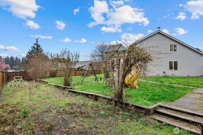 12605 225th Street E, Graham, WA 98338 - Photo 21