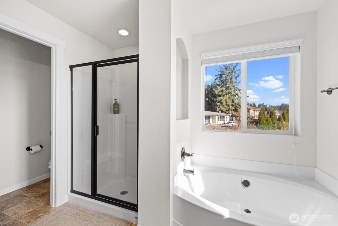 25836 168th Place SE, Covington, WA 98042-5845