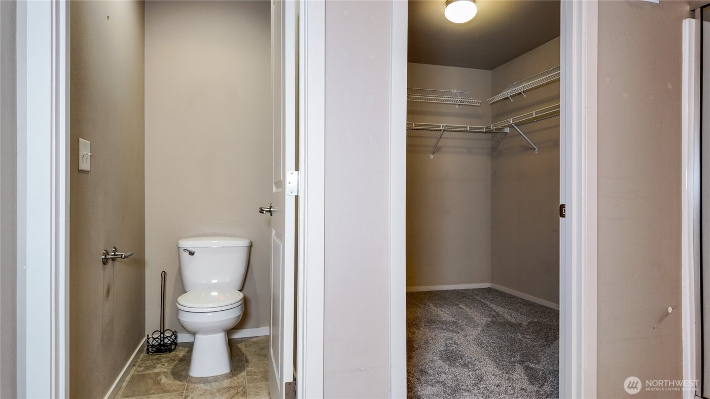 20523 5th Avenue Ct E, Spanaway, WA 98387-7856