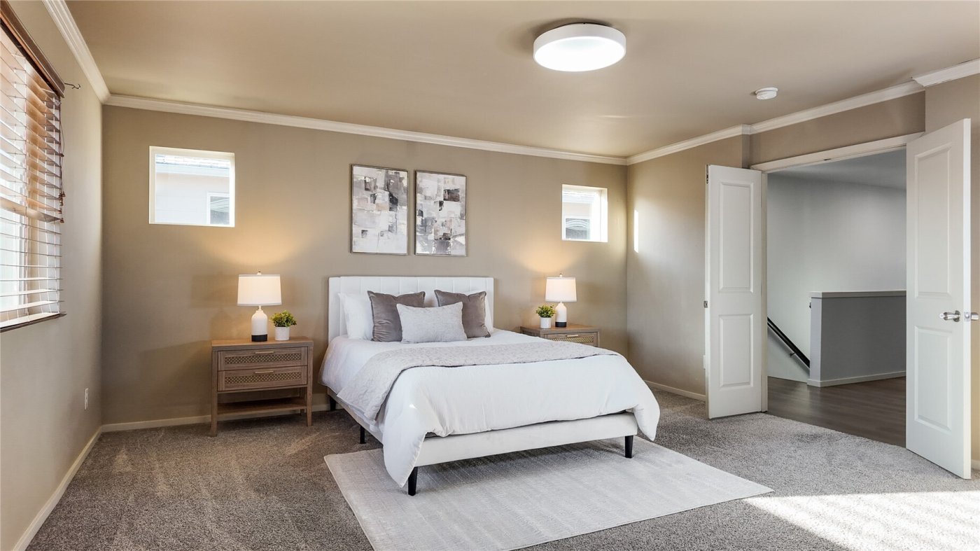 20523 5th Avenue Ct E, Spanaway, WA 98387-7856