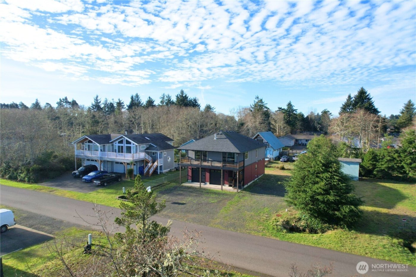 415 Olympic View Avenue NE, Ocean Shores, WA 98569-9359