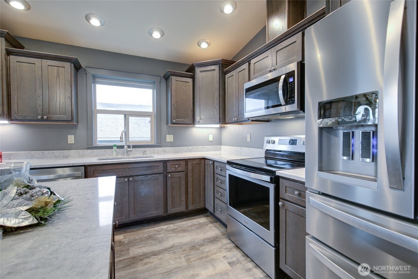 415 Olympic View Avenue NE, Ocean Shores, WA 98569-9359